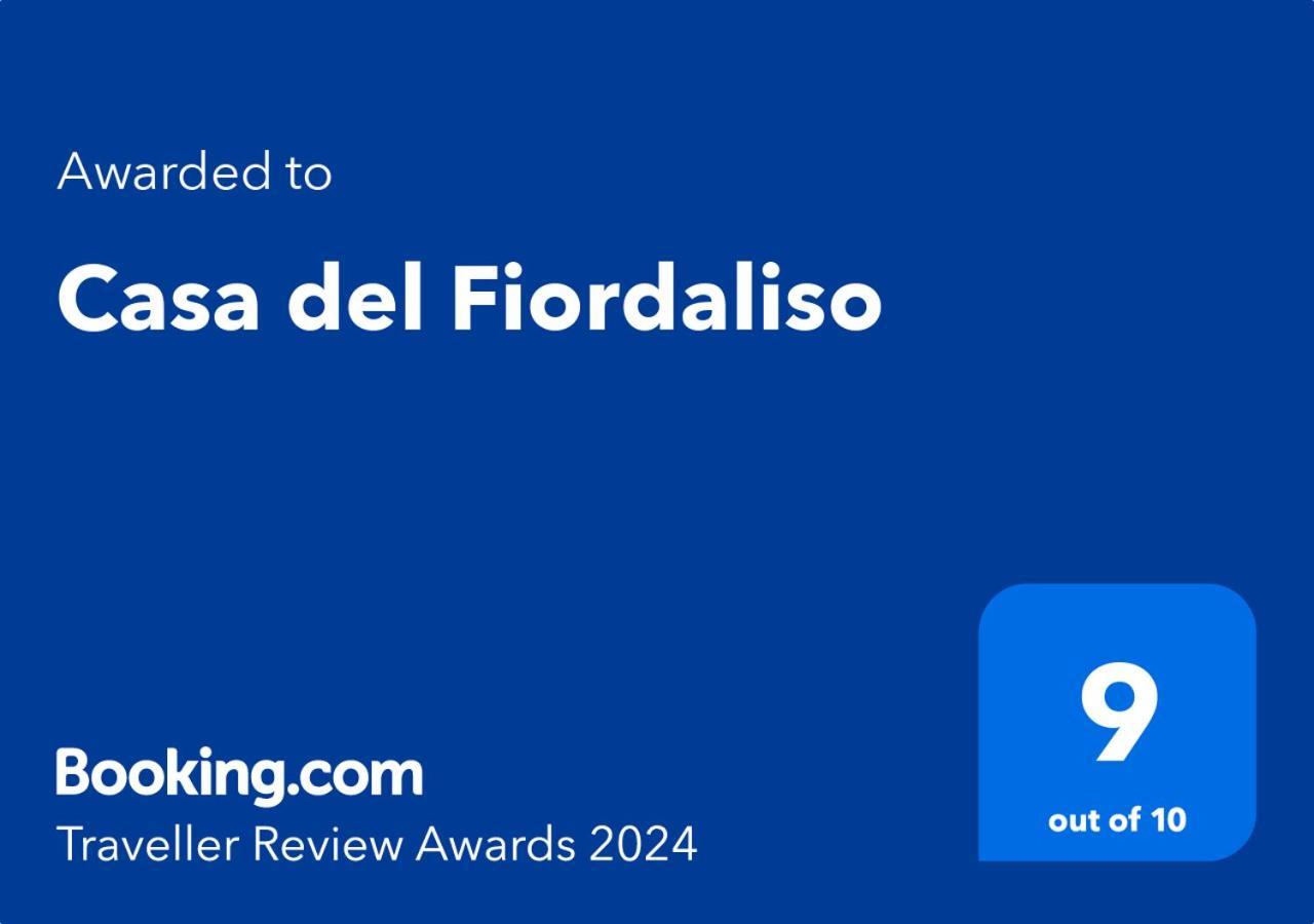 Hotel Casa Del Fiordaliso San Benedetto del Tronto Exterior foto